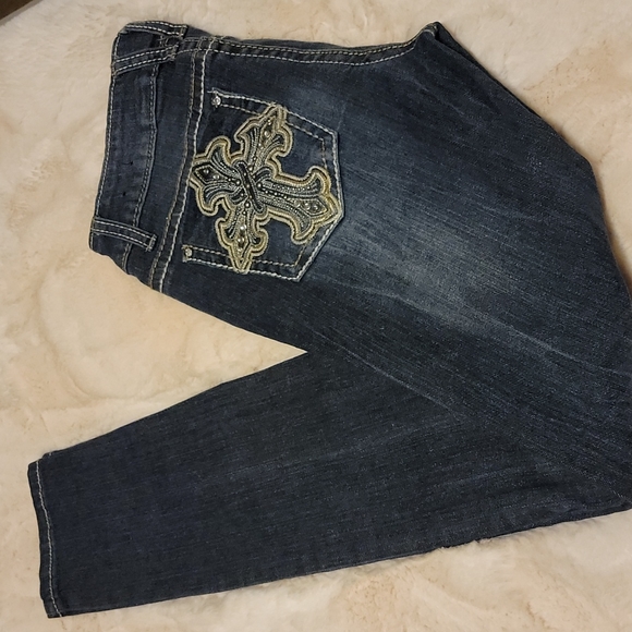 Wishful Park Denim - Wishful Park distressed dark washed skinny denim jeans Low rise fit Size 7